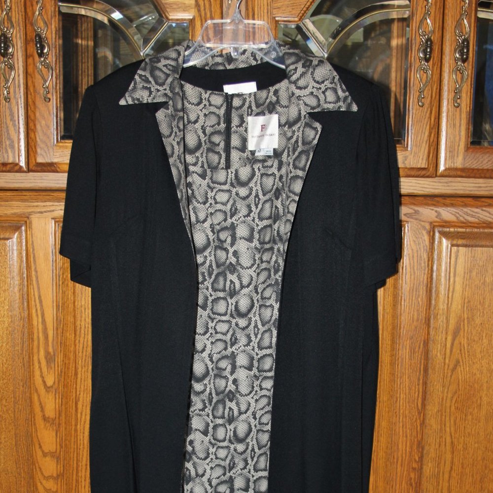 DESIGNER FATTANEH BAHARI ANIMAL PRINT SLEEVELESS DRESS w/MATCHING BLACK COAT 12